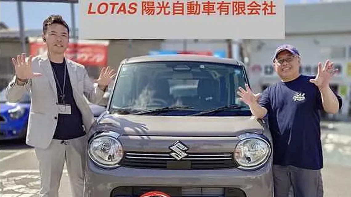 選ばれる理由4（スタッフと納車の様子）